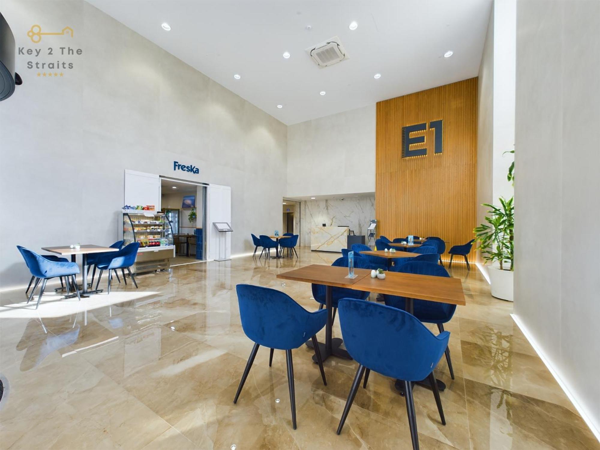 New Luxury Sunrise Oceanview Apartment In גיברלטר מראה חיצוני תמונה