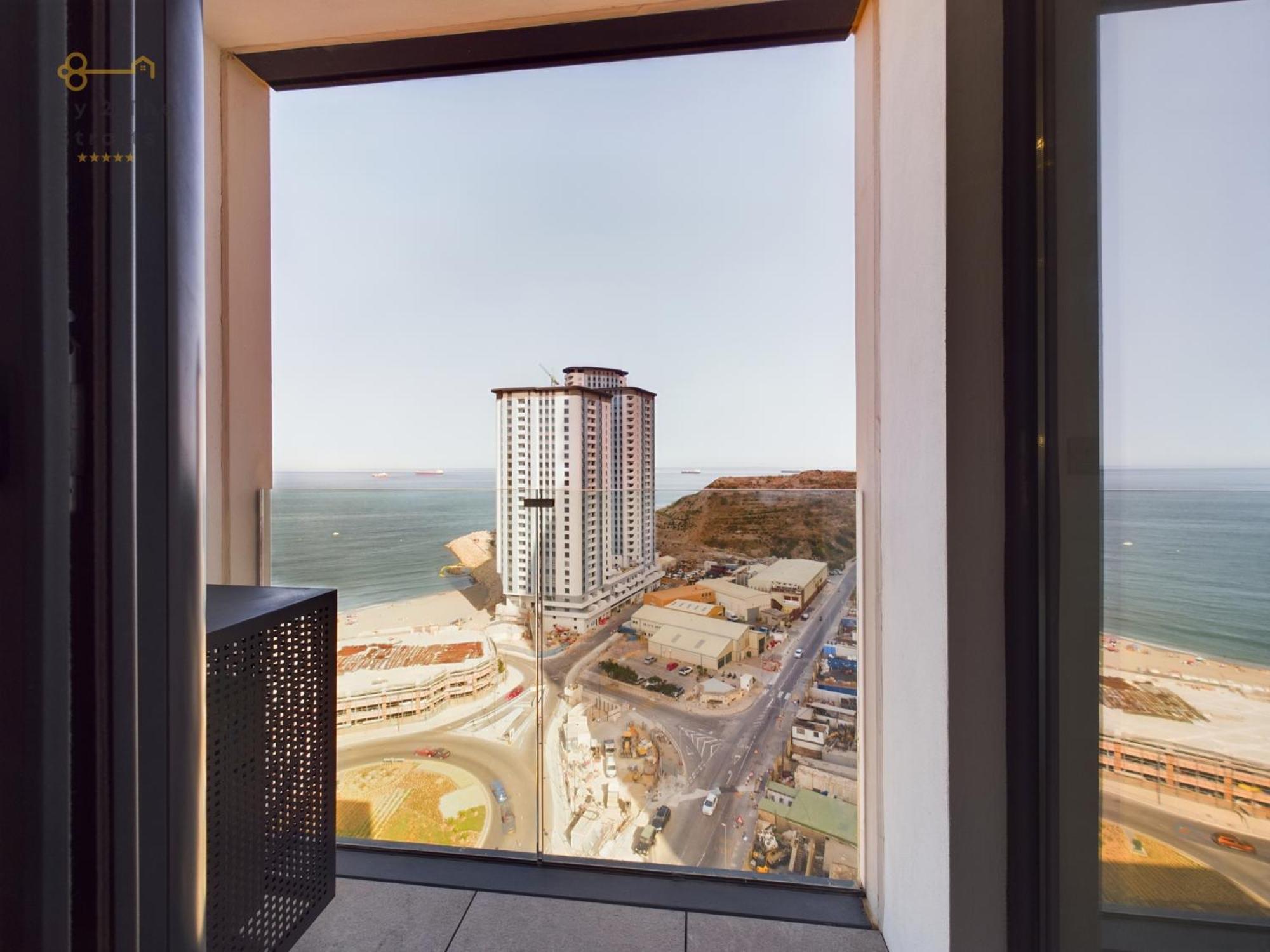 New Luxury Sunrise Oceanview Apartment In גיברלטר מראה חיצוני תמונה